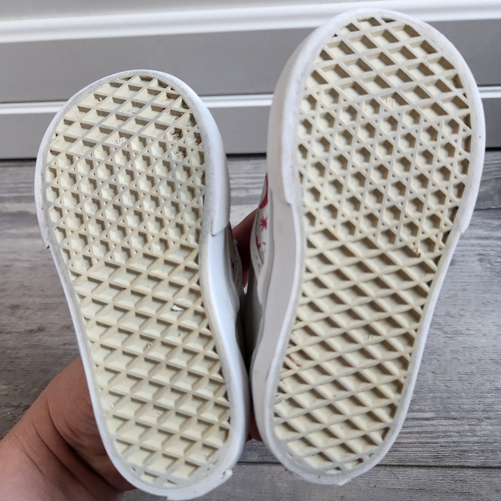 Vans Kids Sneakers - White and Pink Starry Design - Picture 6 of 6